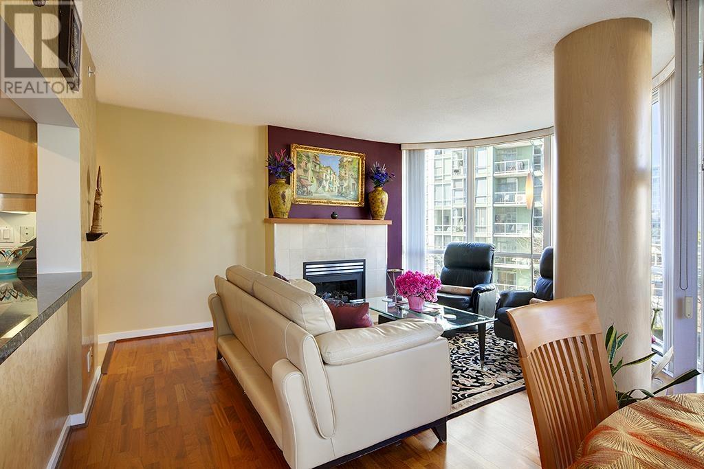 Photo 18 of 706 1077 Marinaside Crescent, Vancouver BC