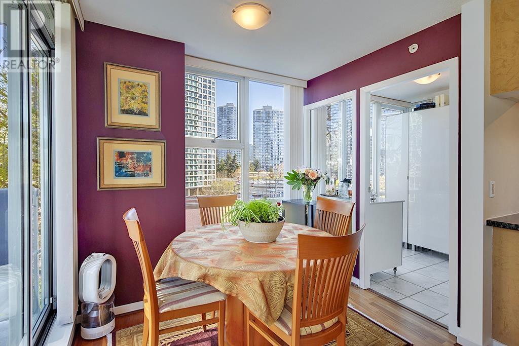 Photo 21 of 706 1077 Marinaside Crescent, Vancouver BC