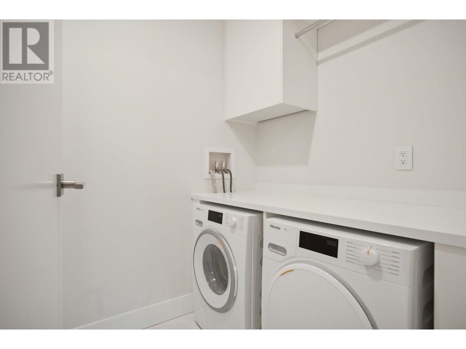 Photo 24 of 802 6707 Nelson Avenue, West Vancouver BC