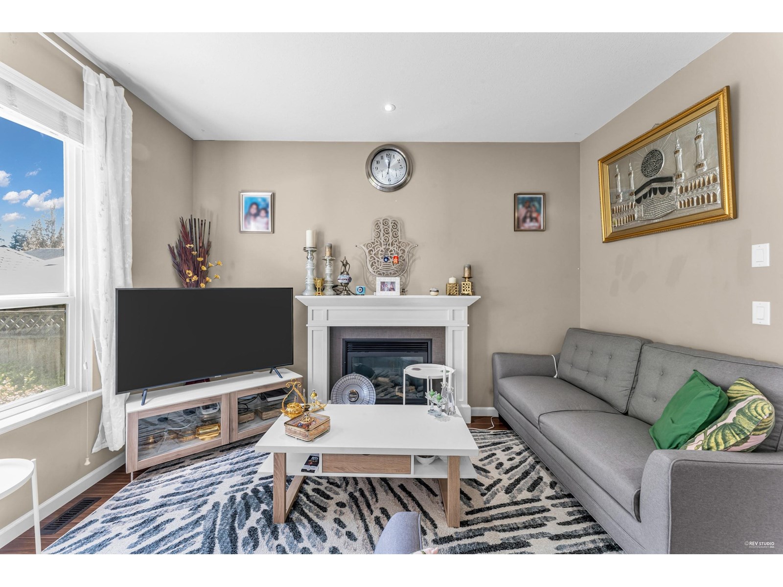 Photo 14 of 6940 208 A Street, Langley BC