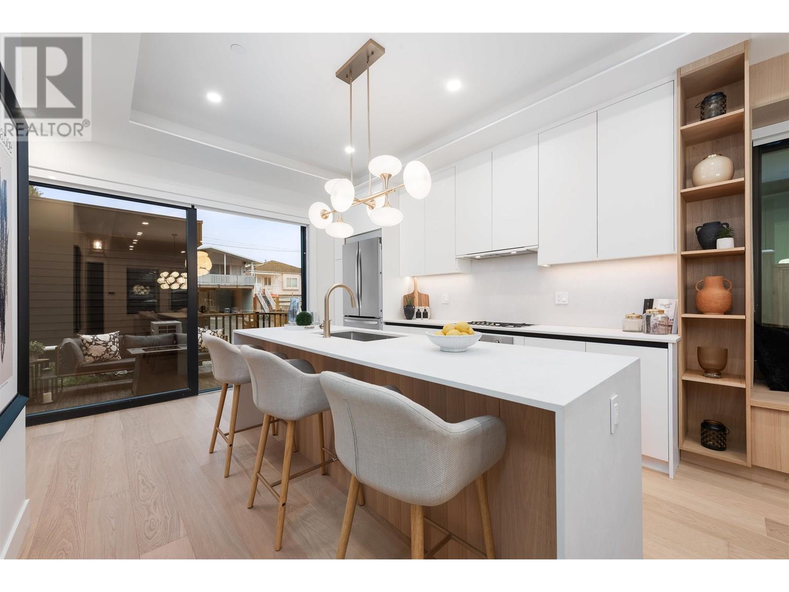 Photo 13 of 1 4895 Moss Street, Vancouver BC