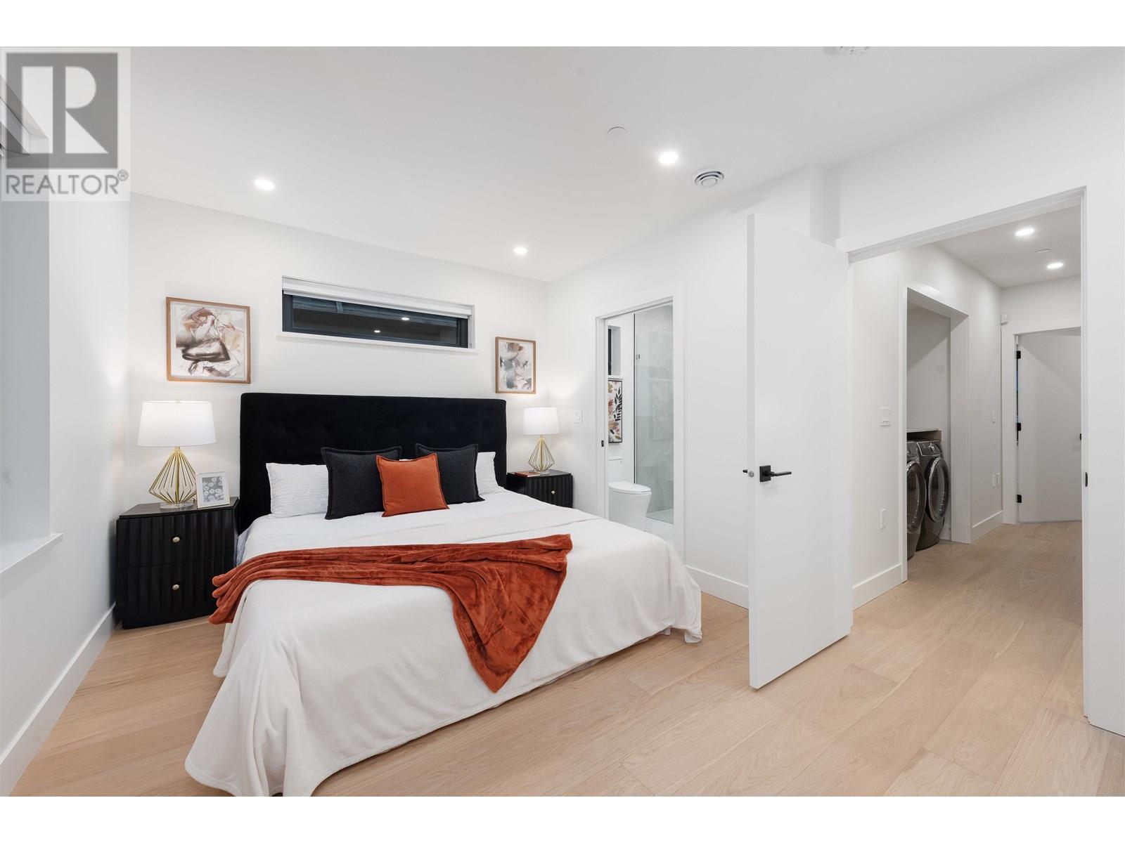 Photo 19 of 1 4895 Moss Street, Vancouver BC