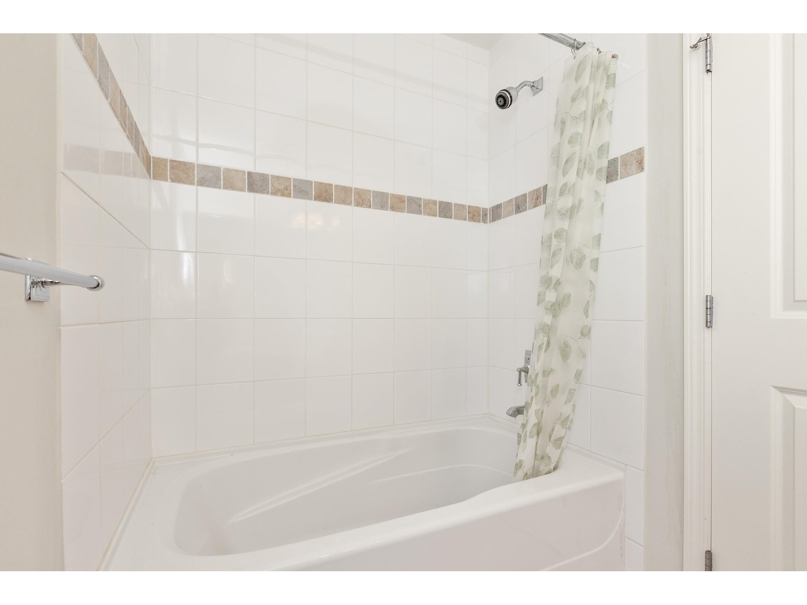 Photo 18 of 5 8250 158 Street, Surrey BC