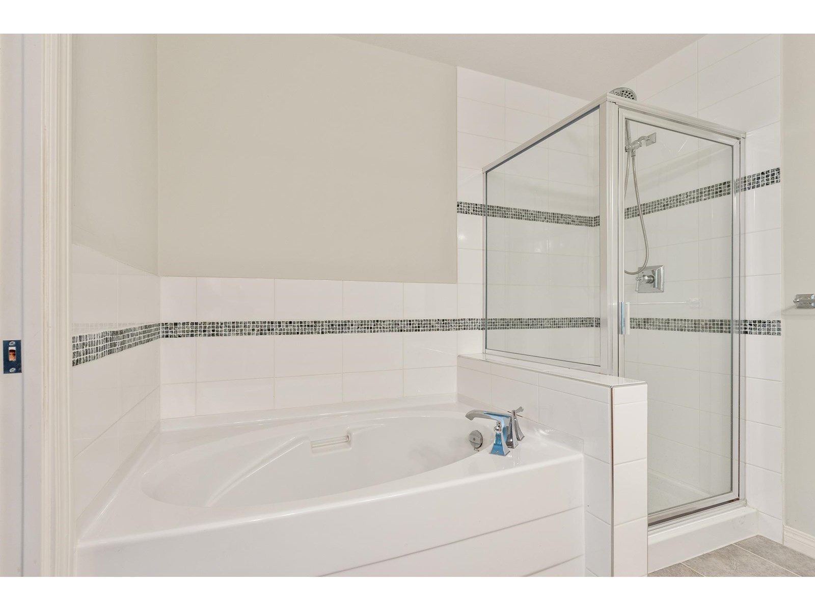Photo 12 of 5 8250 158 Street, Surrey BC