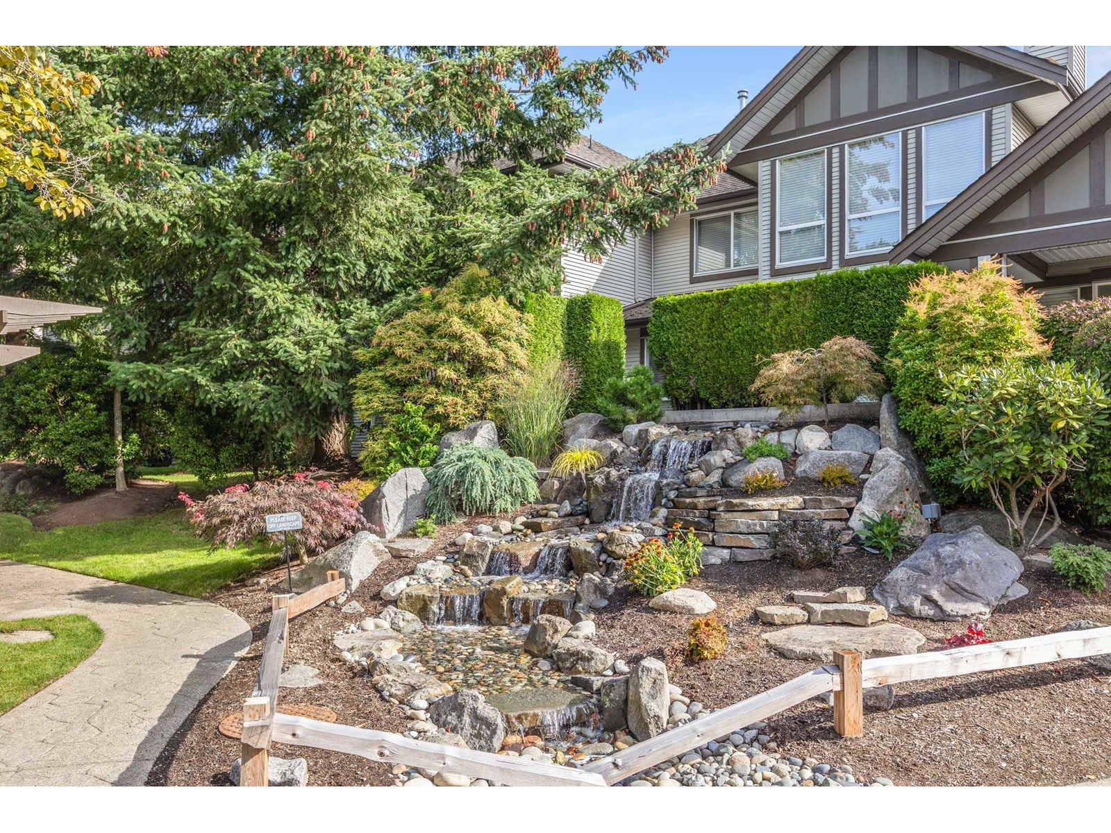 Photo 33 of 5 8250 158 Street, Surrey BC