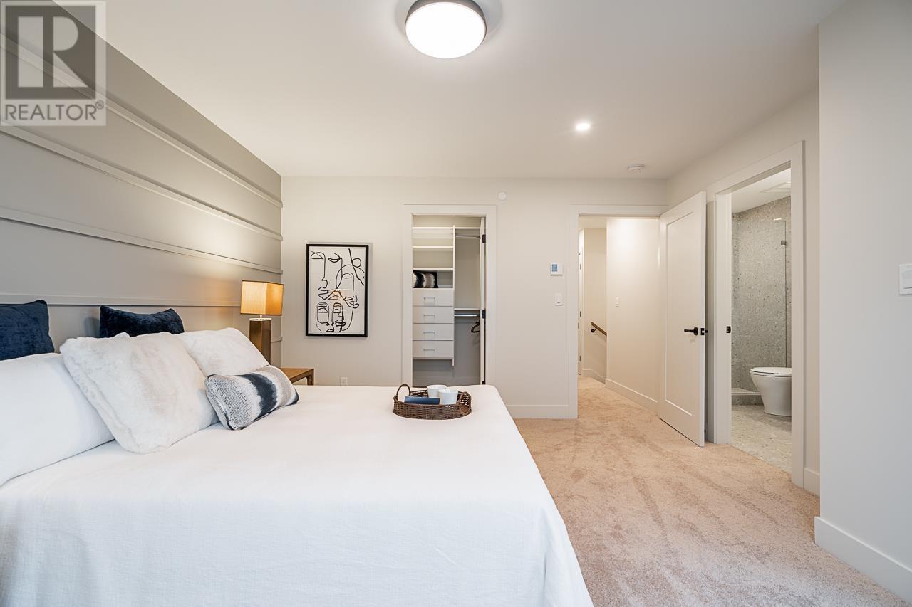 3537 CAMBRIDGE STREET, Vancouver