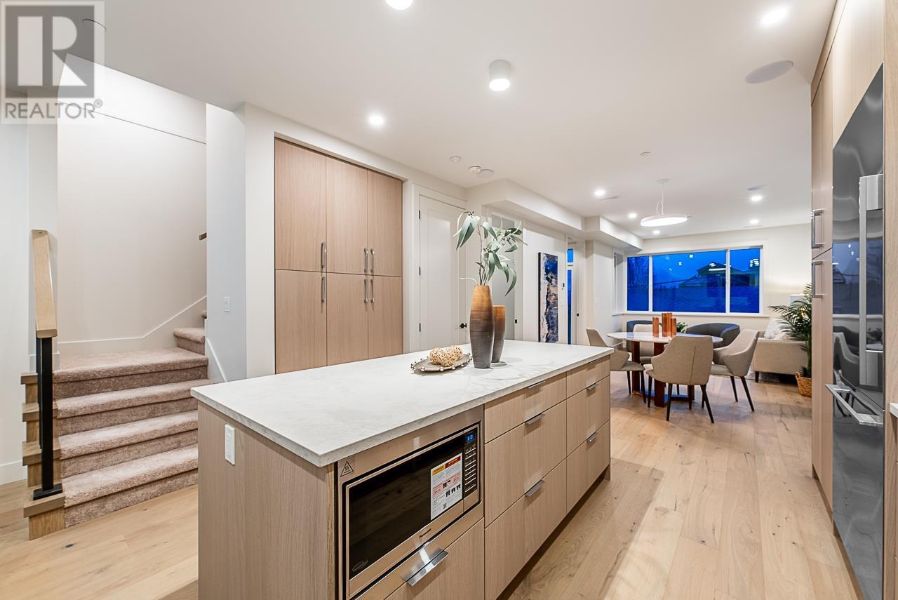 3537 CAMBRIDGE STREET, Vancouver