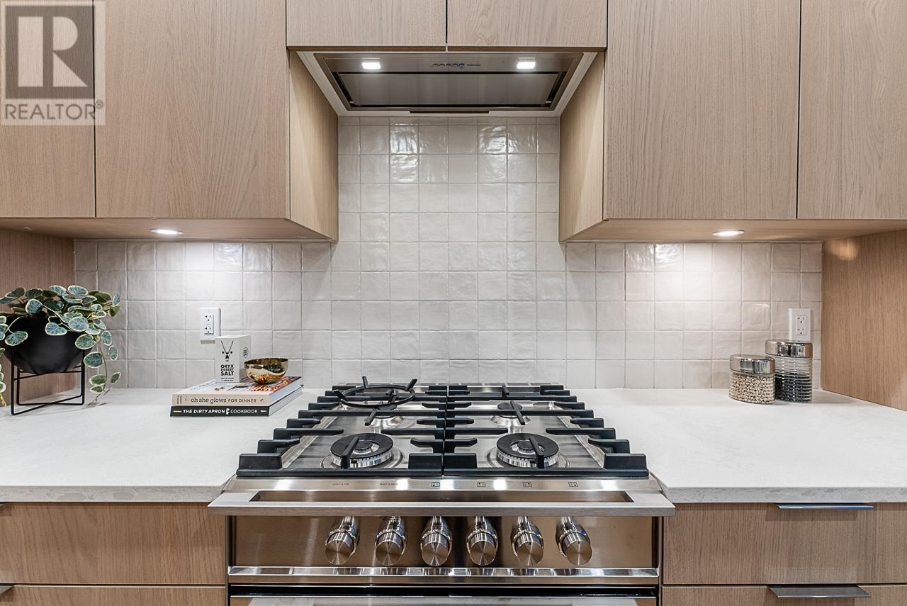3537 CAMBRIDGE STREET, Vancouver
