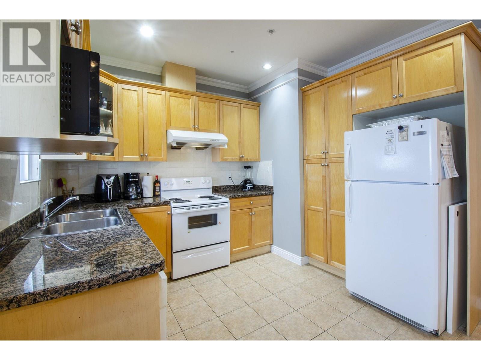 1550 E 1ST AVENUE, Vancouver