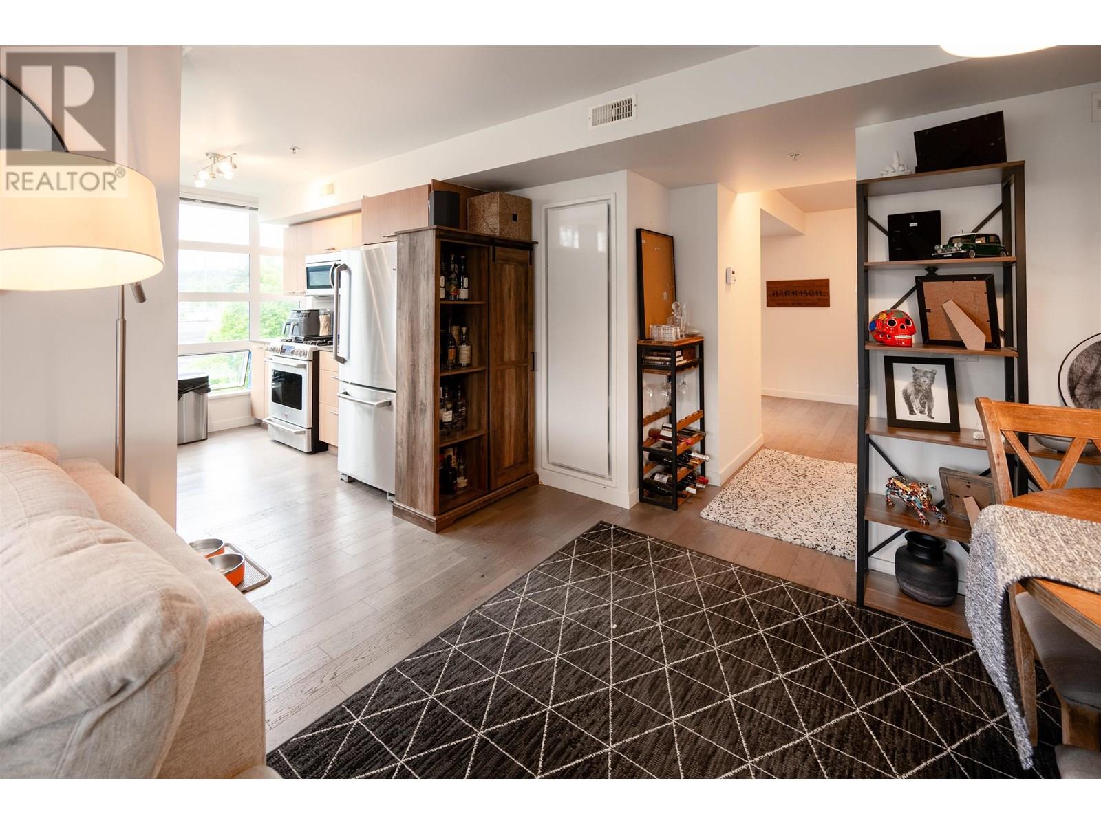 401 95 MOODY STREET, Port Moody