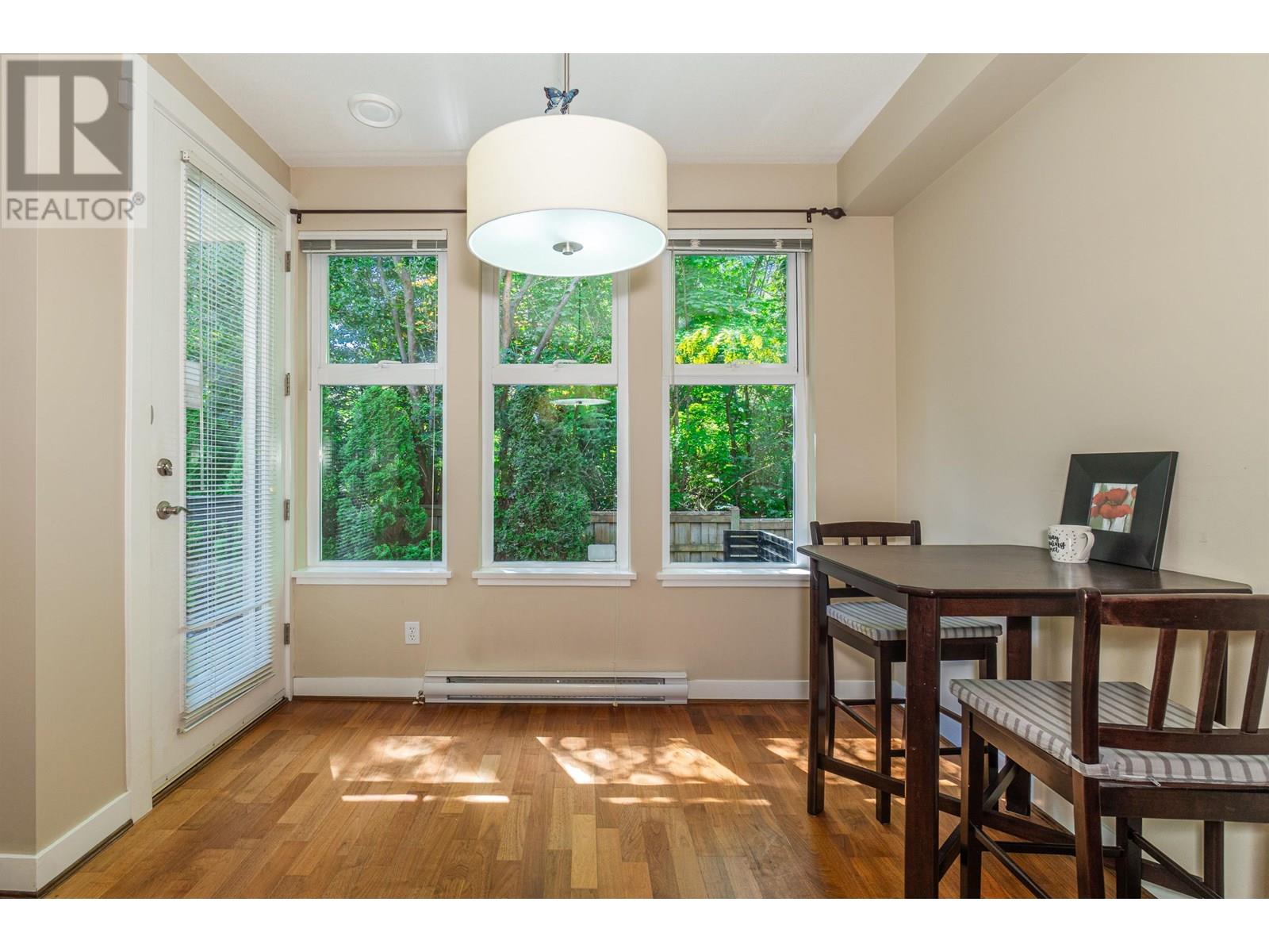 Photo 10 of 6602 Arbutus Street, Vancouver BC