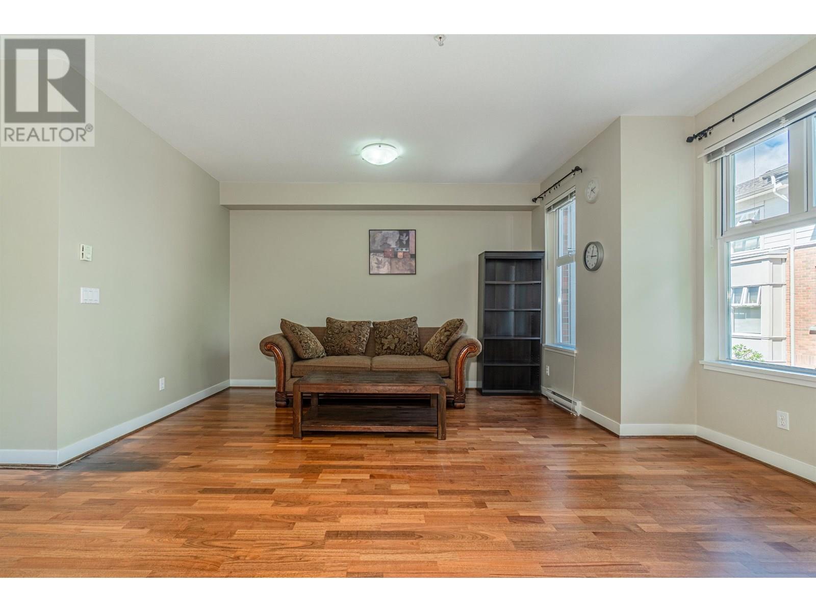 Photo 14 of 6602 Arbutus Street, Vancouver BC