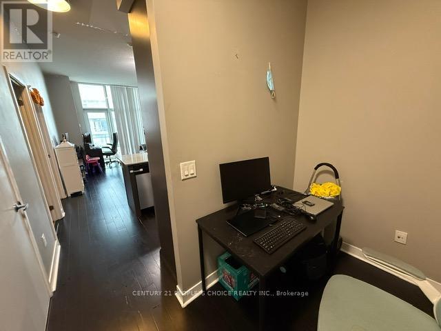 Photo 18 of 2210 365 Prince Of Wales Drive, Mississauga ON