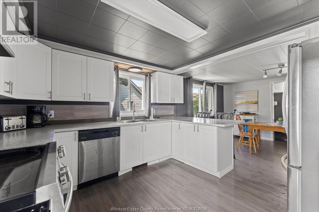 Photo 18 of 165 Park Street, Amherstburg ON