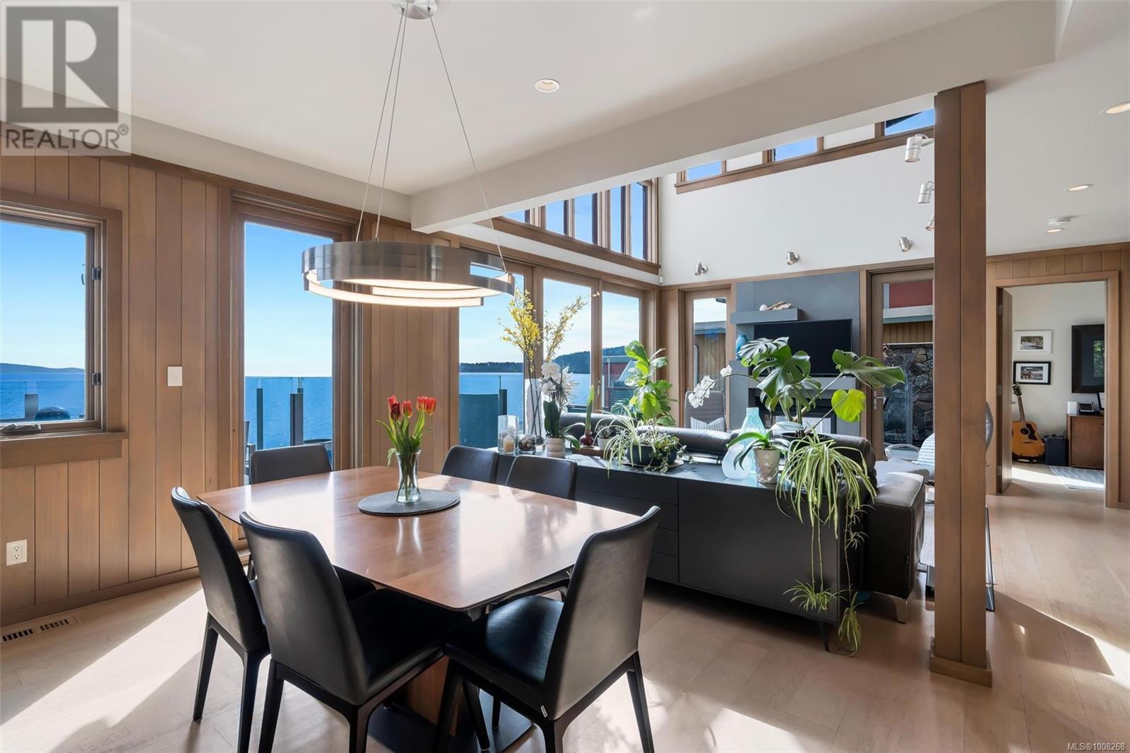 Photo 55 of 5073 Cordova Bay Rd, Saanich BC