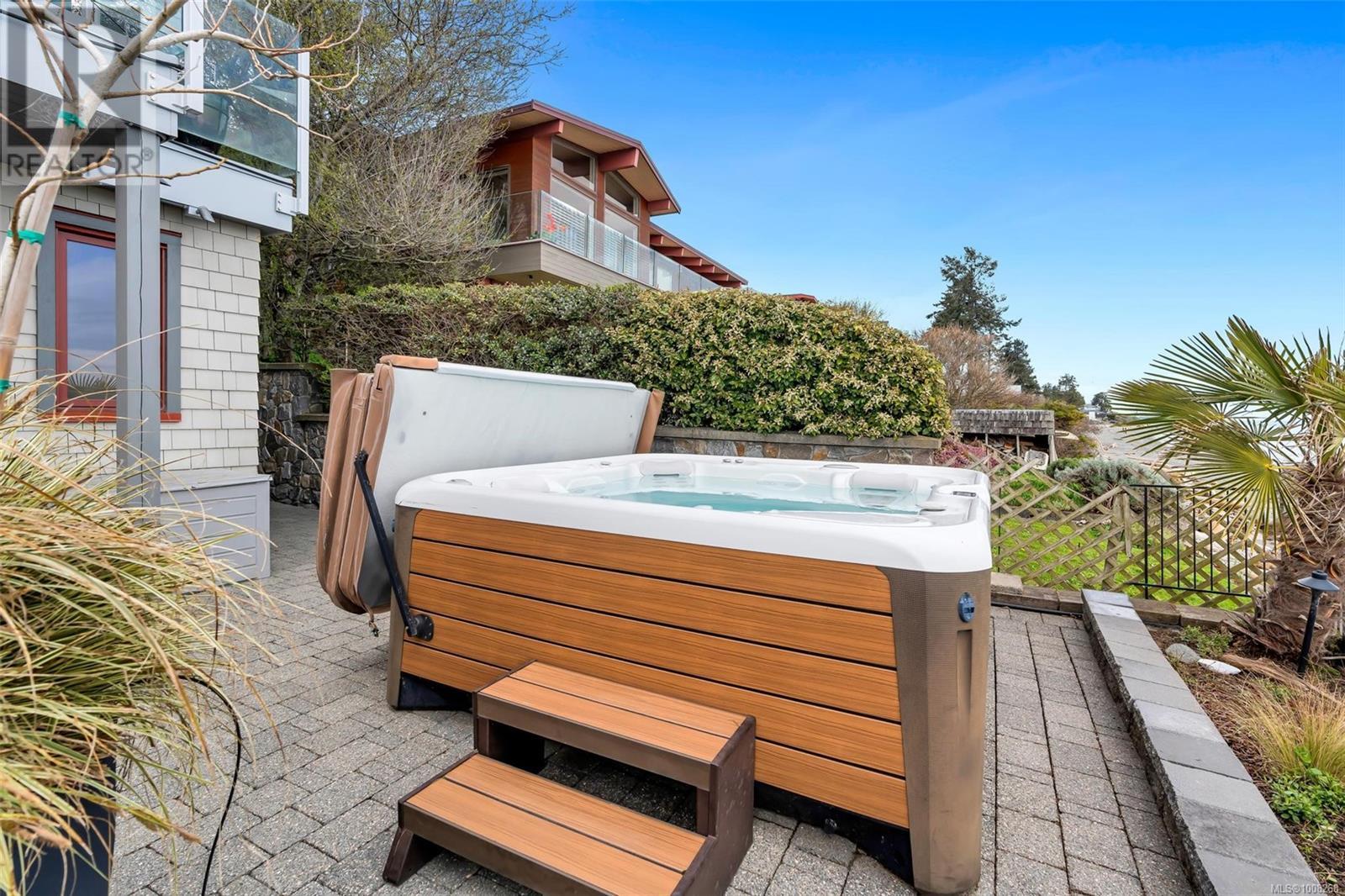 Photo 63 of 5073 Cordova Bay Rd, Saanich BC