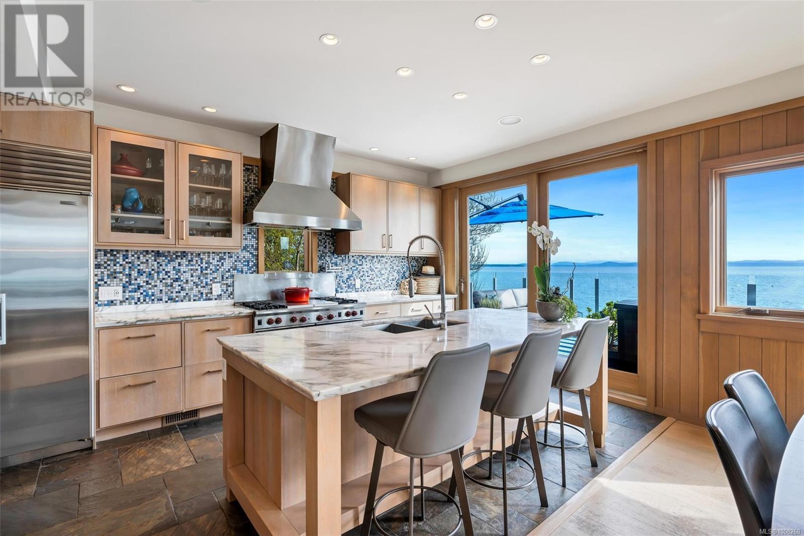 Photo 43 of 5073 Cordova Bay Rd, Saanich BC
