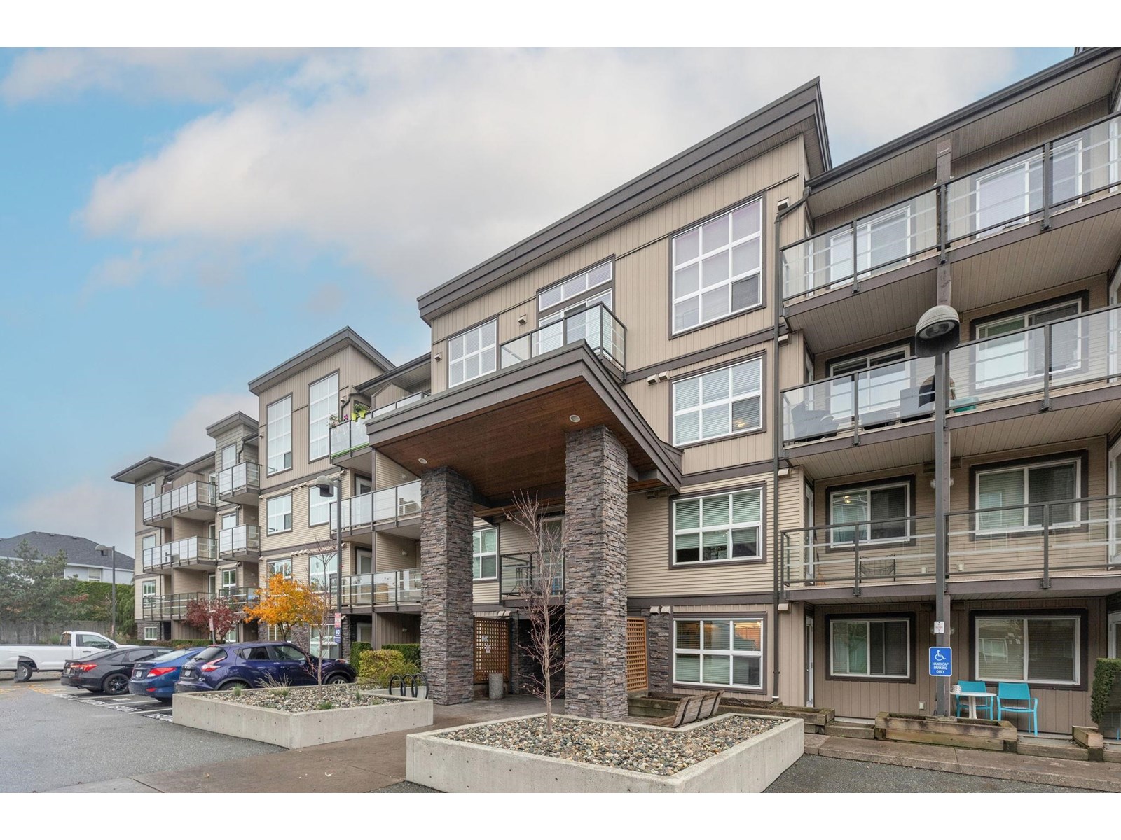 Photo 1 of 111 30525 Cardinal Avenue, Abbotsford BC