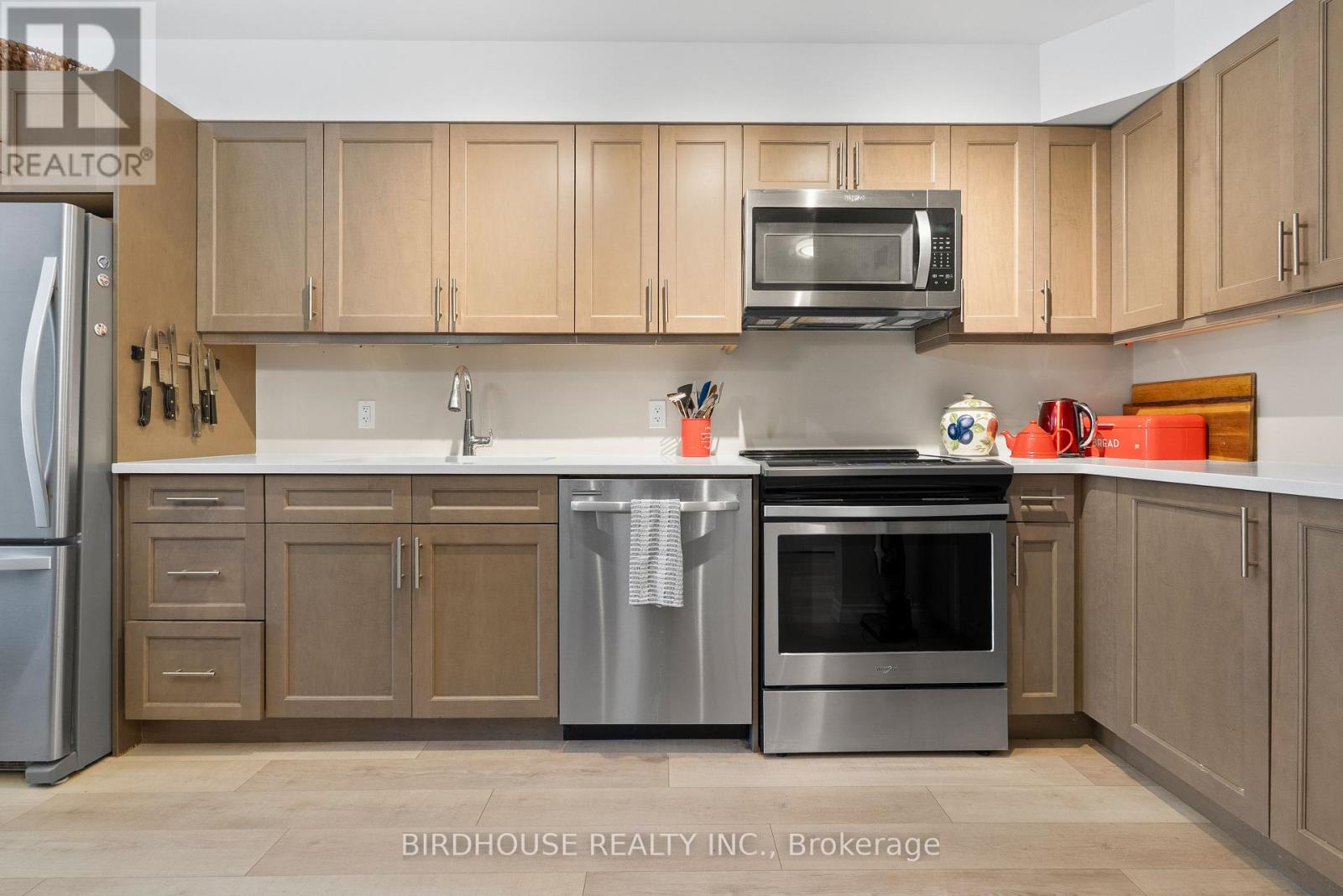 Photo 30 of 102 25 King Street, Kawartha Lakes ON