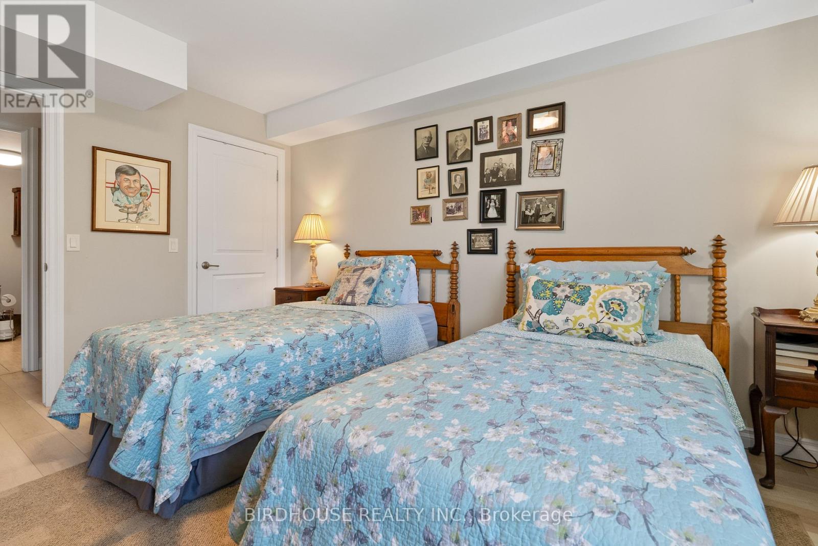 Photo 23 of 102 25 King Street, Kawartha Lakes ON