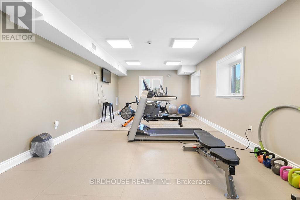 Photo 25 of 102 25 King Street, Kawartha Lakes ON