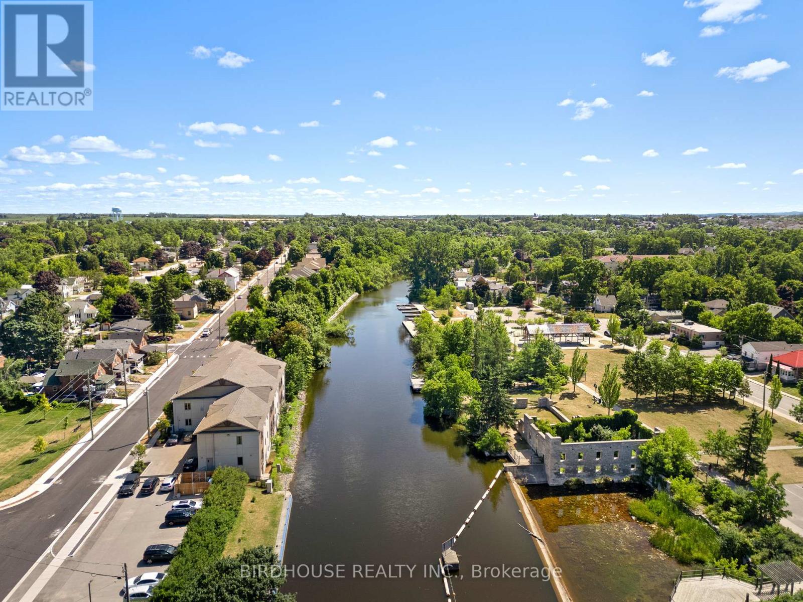 Photo 15 of 102 25 King Street, Kawartha Lakes ON