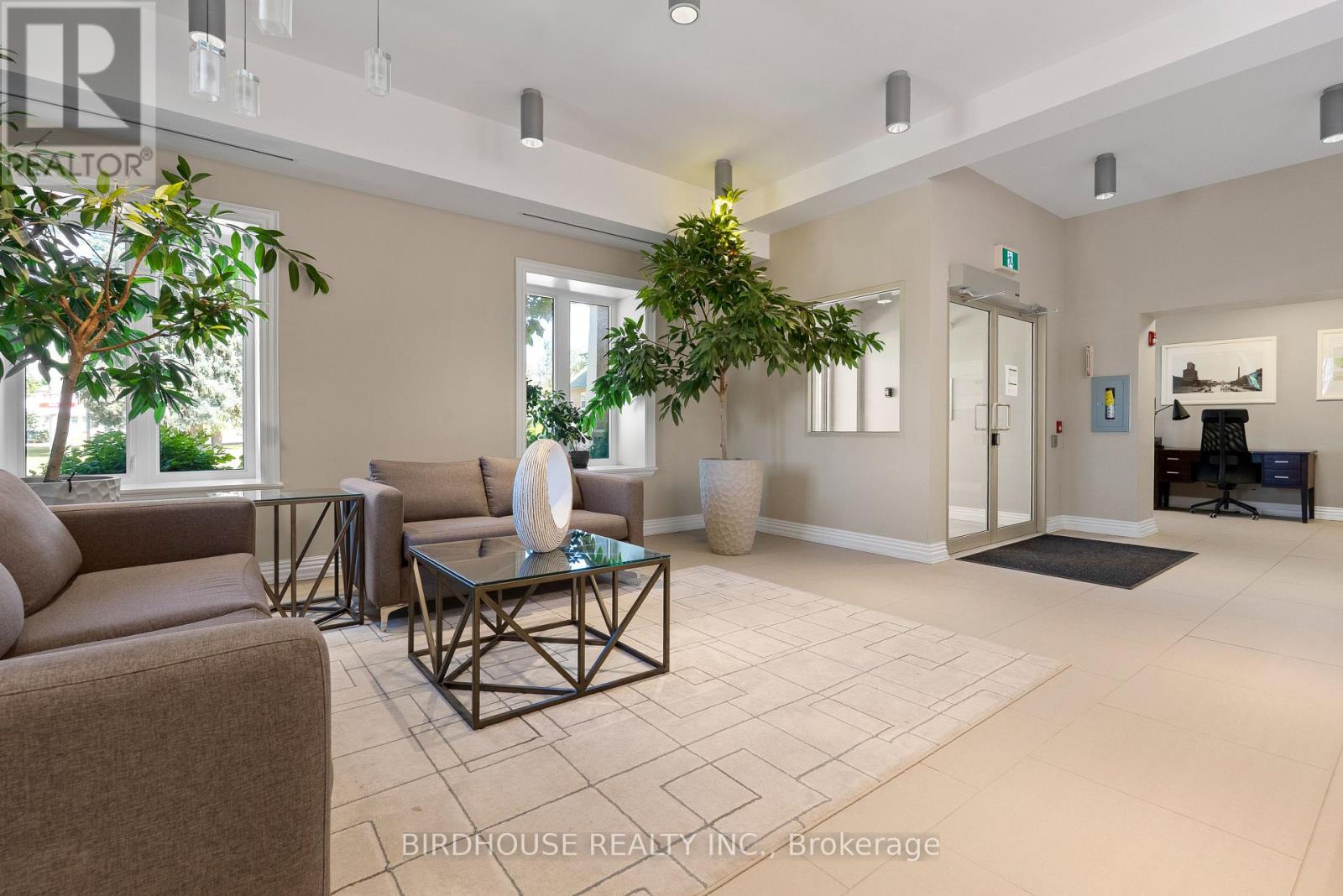 Photo 29 of 102 25 King Street, Kawartha Lakes ON