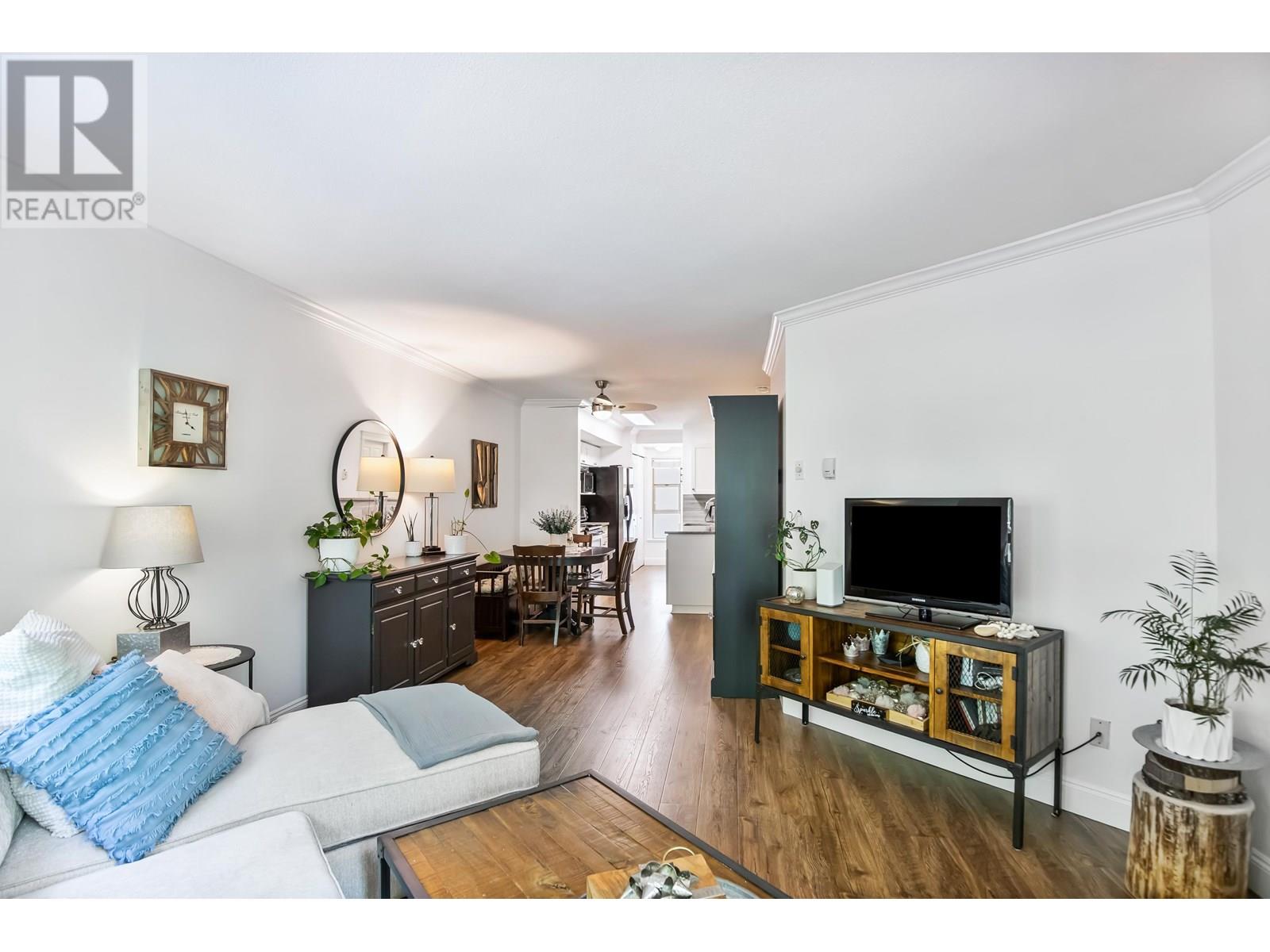 Photo 17 of 202 22277 122 Avenue, Maple Ridge BC