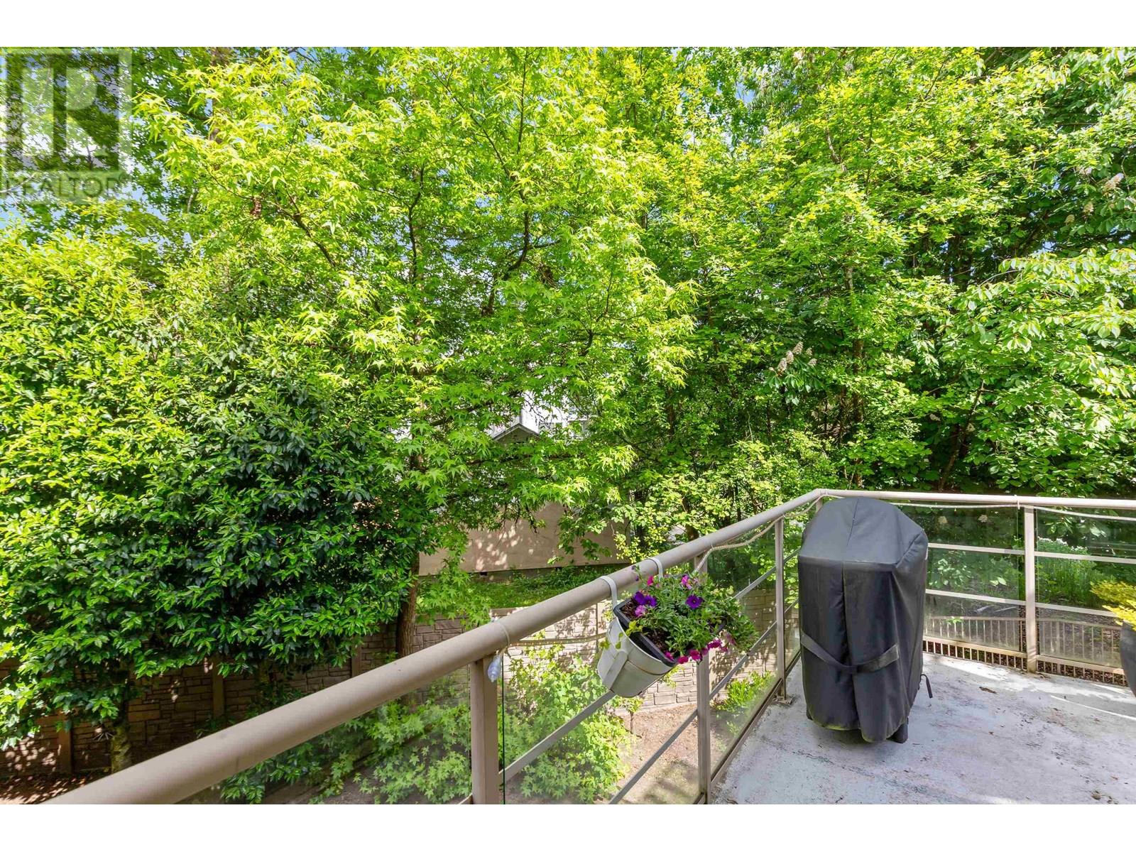 Photo 26 of 202 22277 122 Avenue, Maple Ridge BC