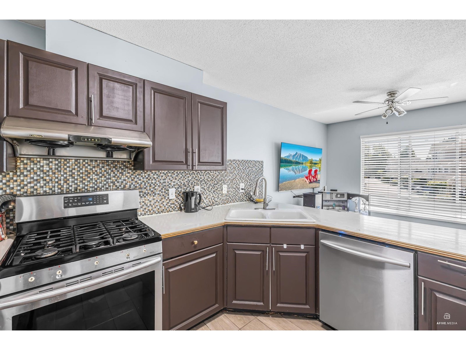 Photo 17 of 98 7955 122 Street, Surrey BC
