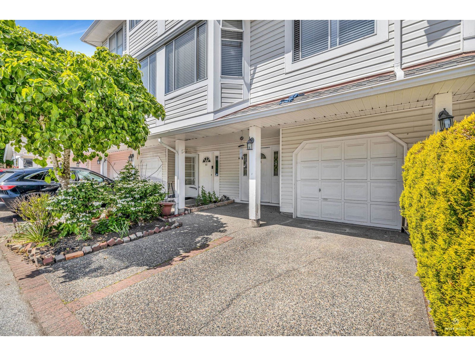 Photo 3 of 98 7955 122 Street, Surrey BC
