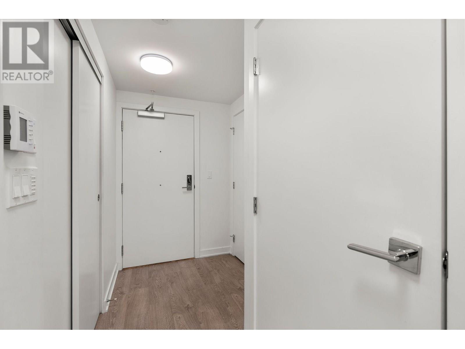 Photo 4 of 1206 1401 Hunter Street, North Vancouver BC