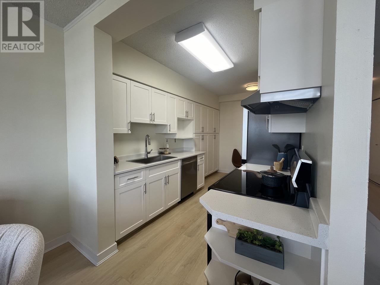 1603 6631 MINORU BOULEVARD, Richmond