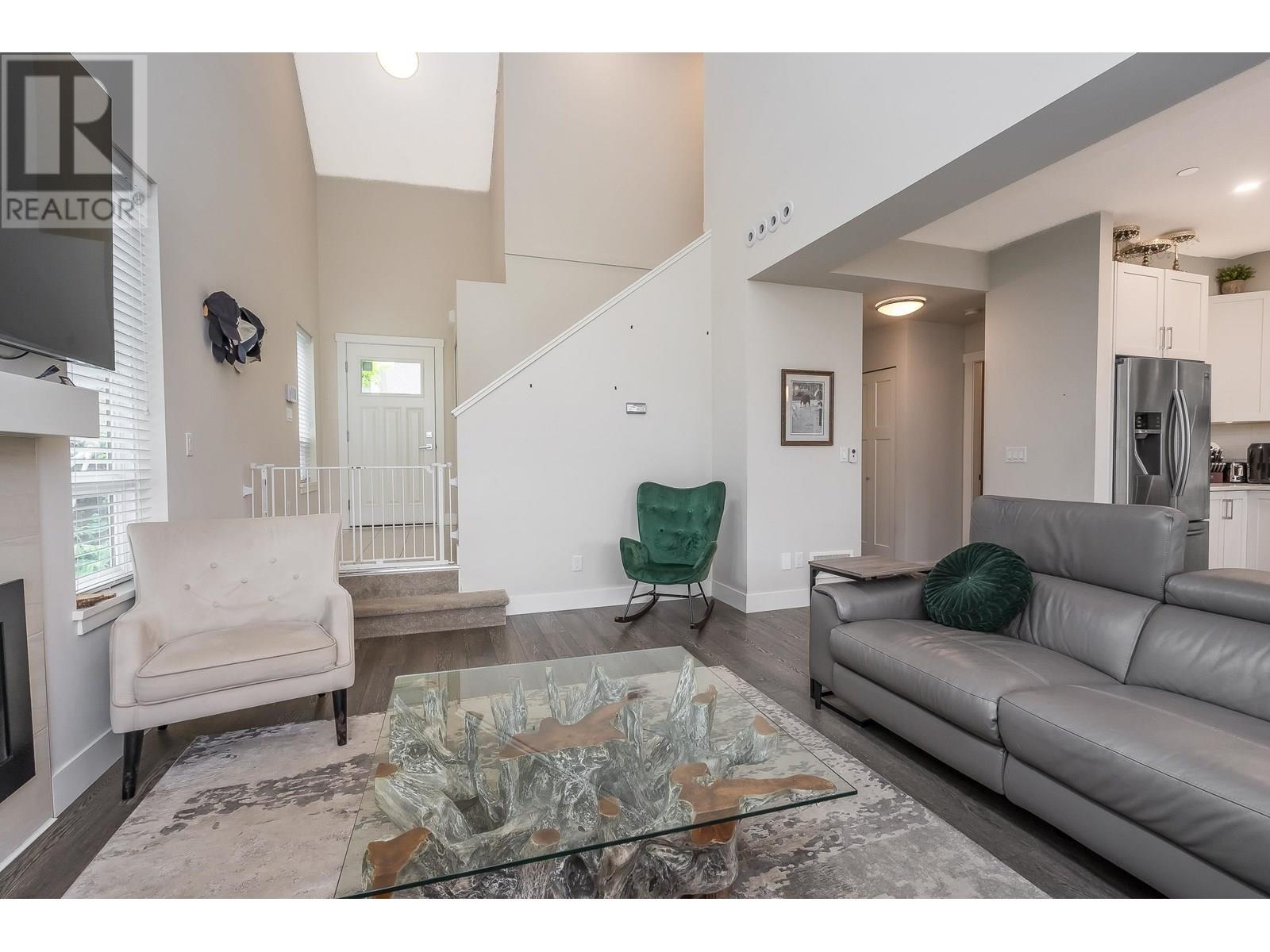 Photo 10 of 203 1816 Osprey Drive, Tsawwassen BC