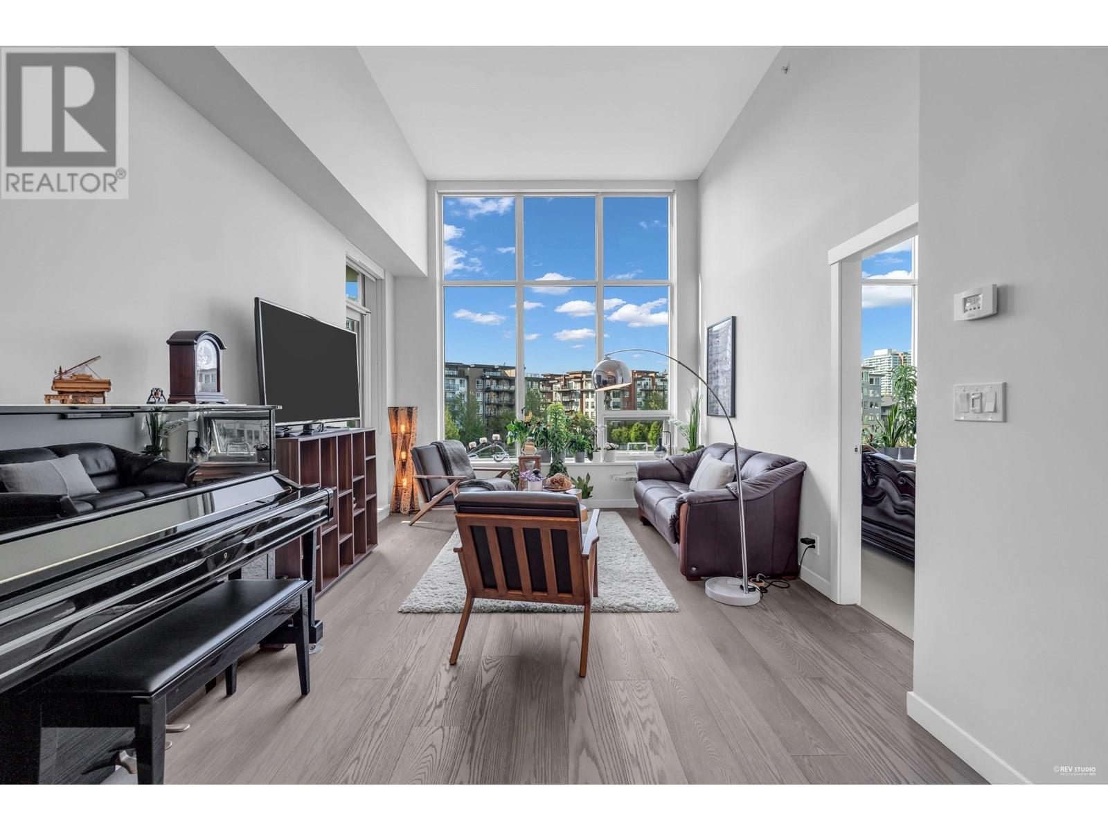 Photo 4 of 636 3563 Ross Drive, Vancouver BC