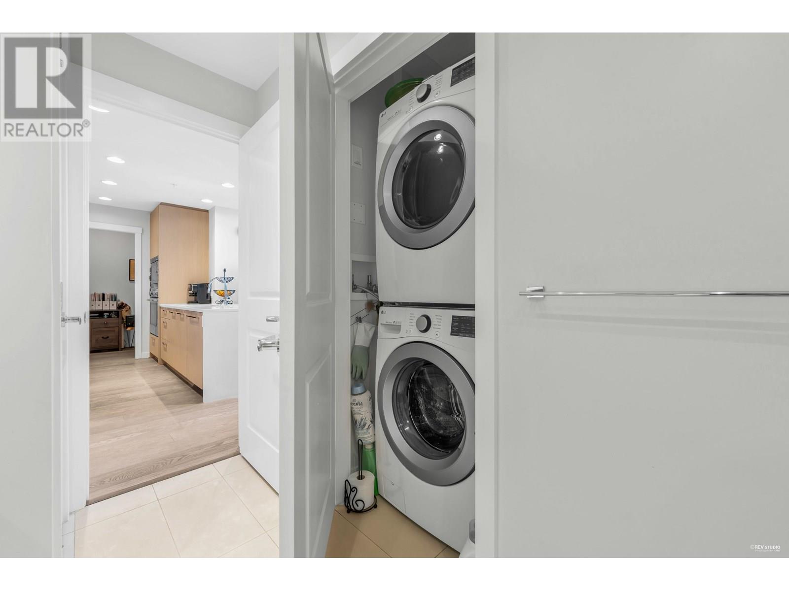 Photo 21 of 636 3563 Ross Drive, Vancouver BC