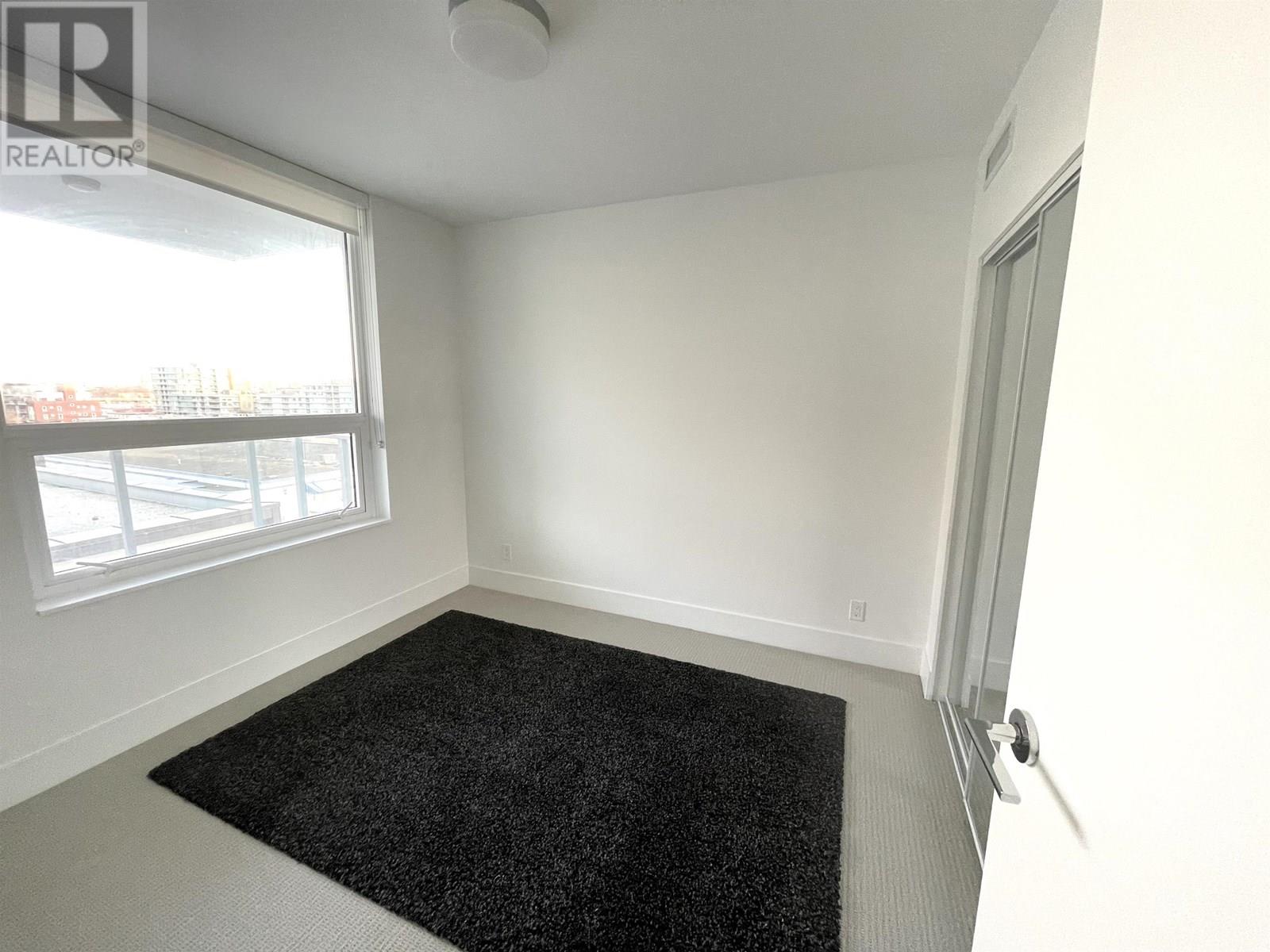 Photo 8 of 801 5508 Hollybridge Way, Richmond BC