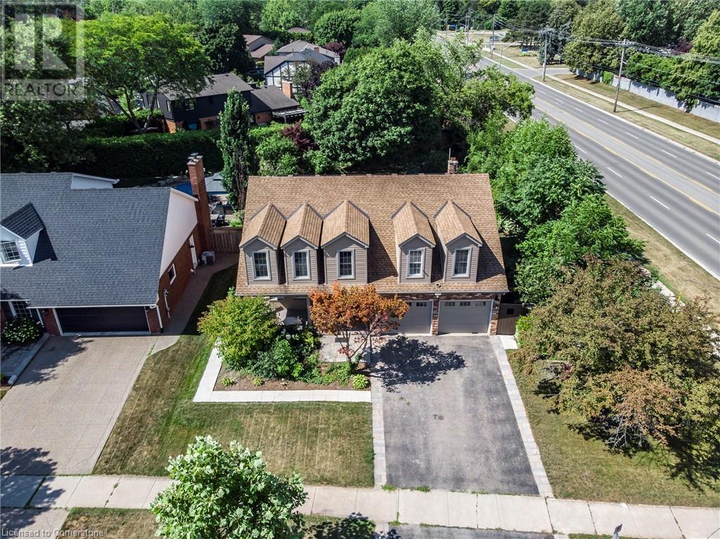 Photo 13 of 436 Goodram Drive, Burlington ON