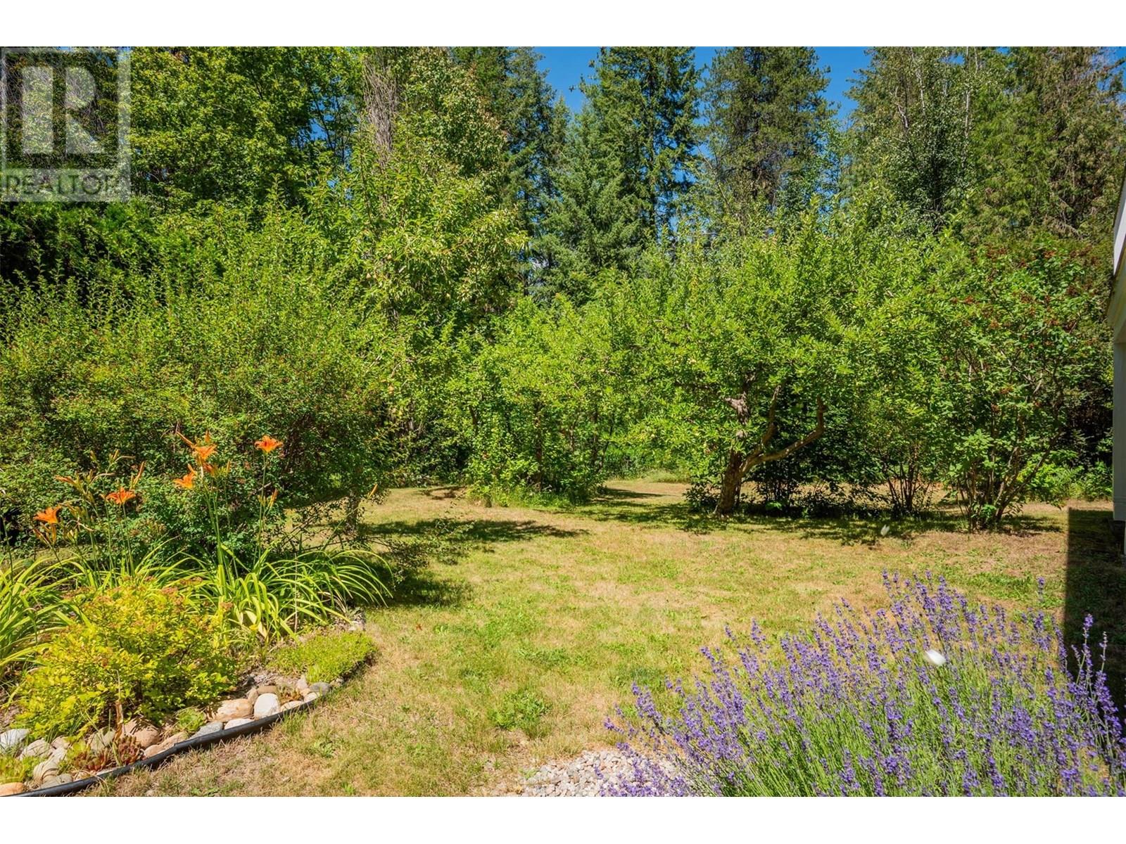 1669 Ridgewood Drive, Castlegar