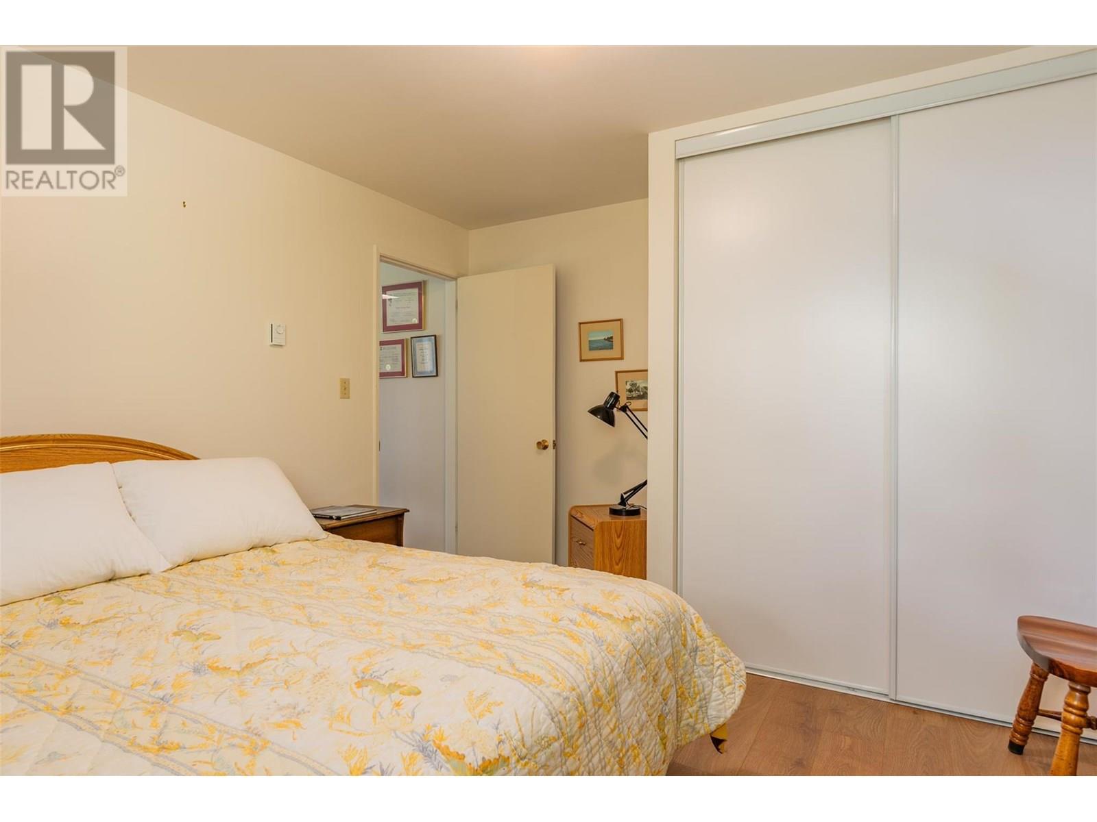 1669 Ridgewood Drive, Castlegar
