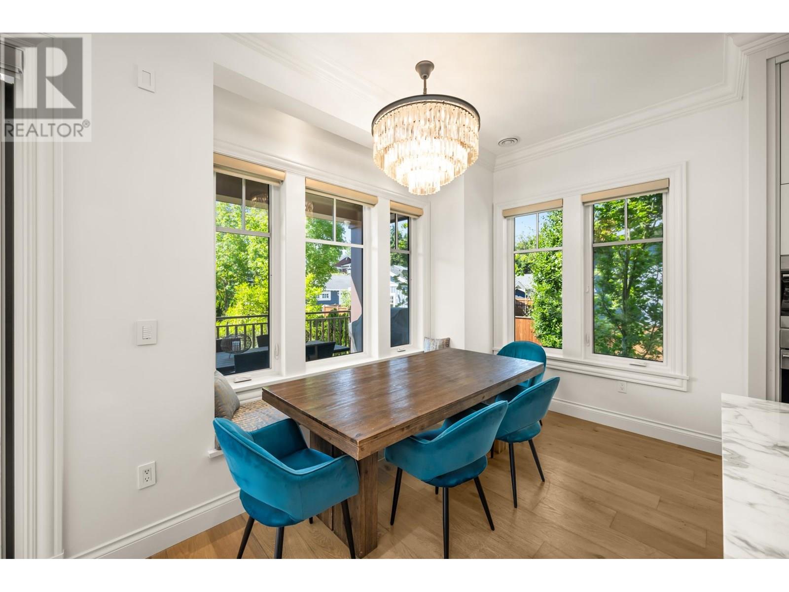 Photo 17 of 3838 W 50th Avenue, Vancouver BC