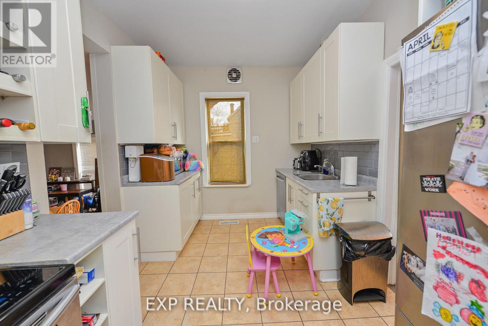 Photo 22 of 96 York Street, St Catharines ON
