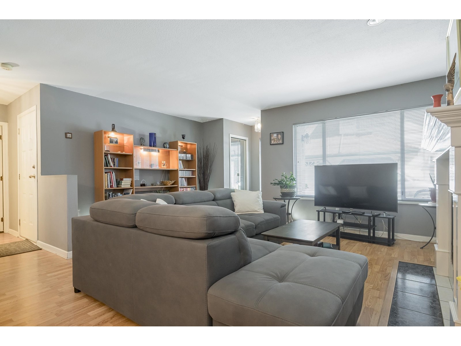 Photo 9 of 109 10308 155 A Street, Surrey BC