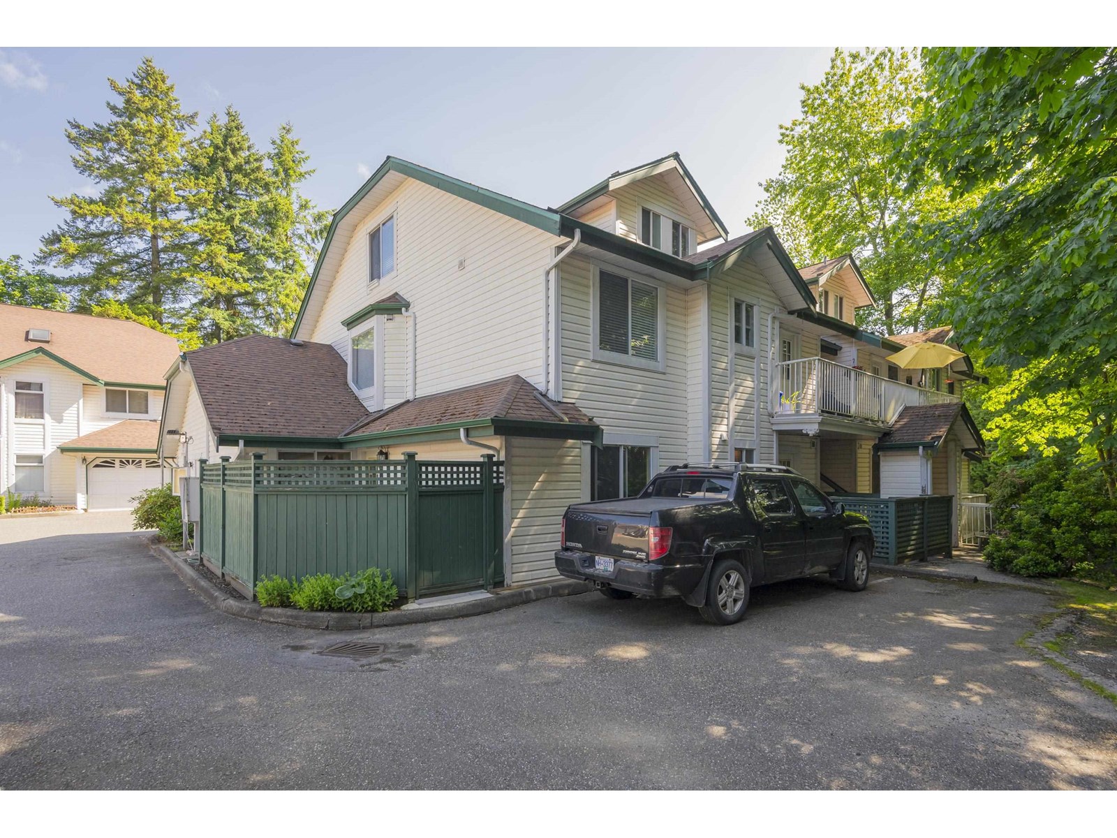 Photo 32 of 109 10308 155 A Street, Surrey BC
