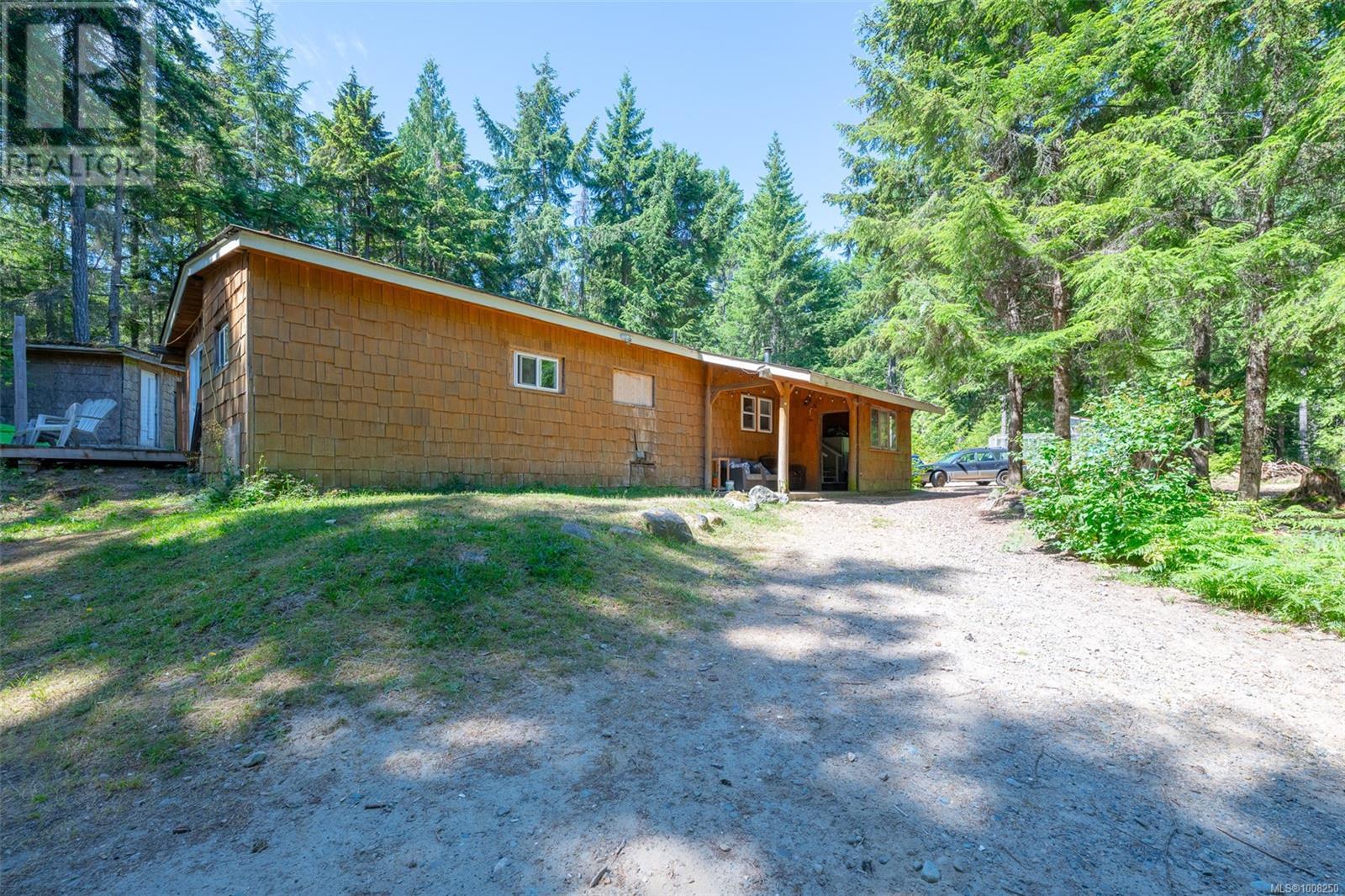 Photo 27 of 300 Oakdowne Rd, Qualicum Beach BC