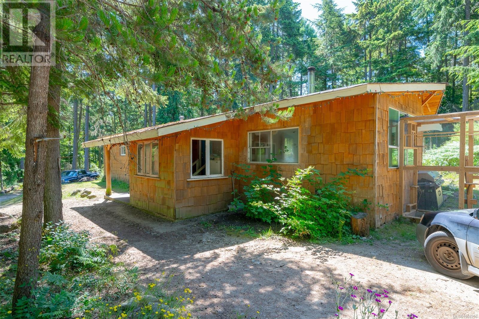 Photo 23 of 300 Oakdowne Rd, Qualicum Beach BC