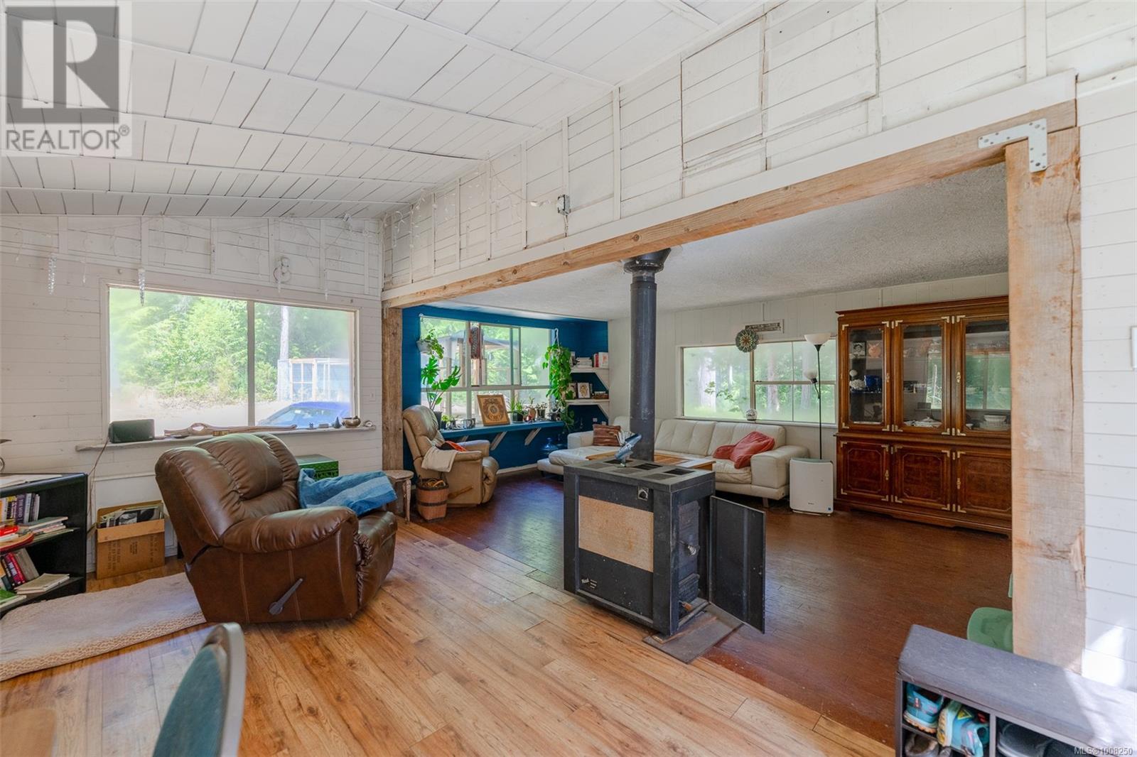 Photo 31 of 300 Oakdowne Rd, Qualicum Beach BC