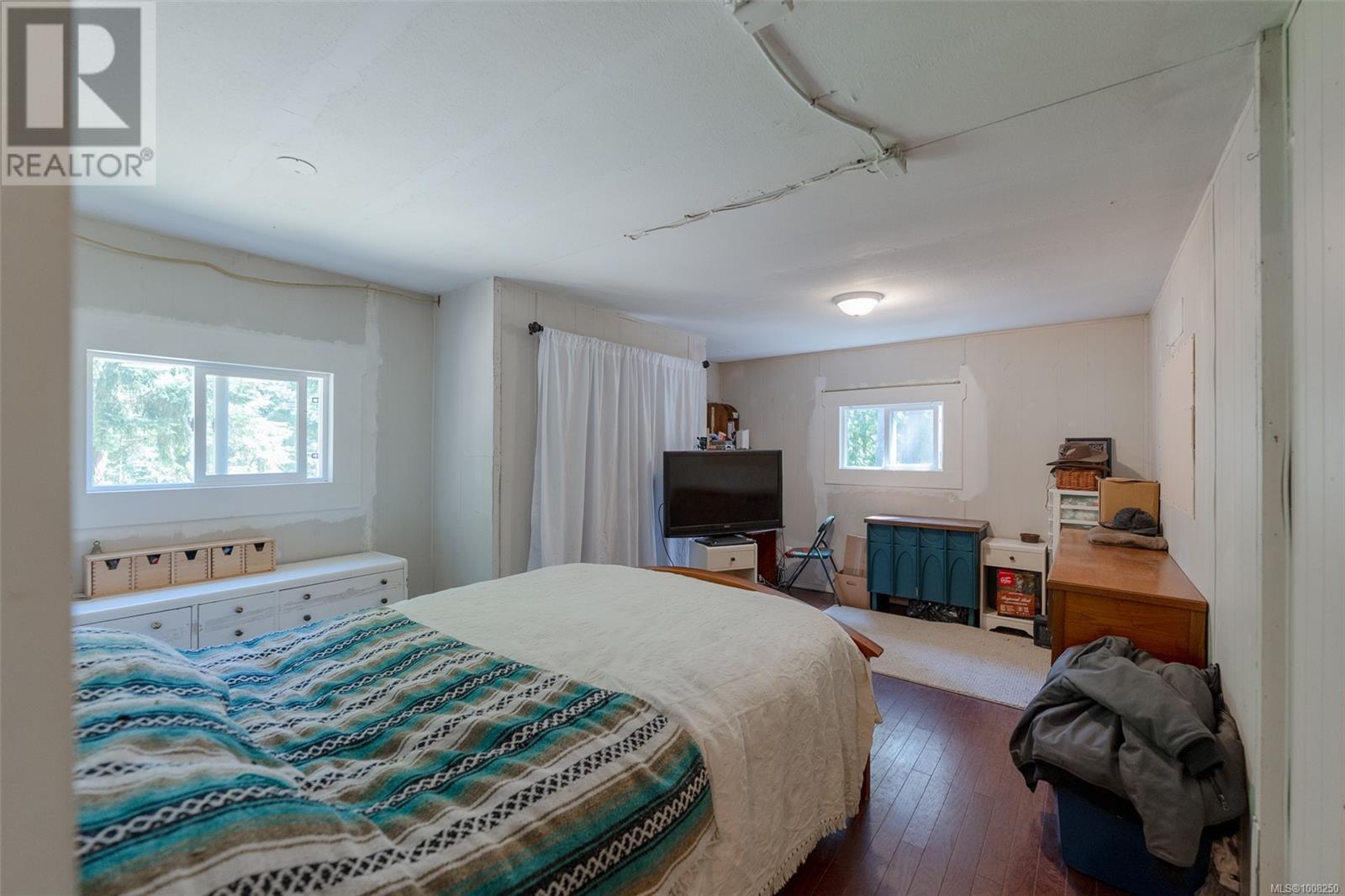 Photo 17 of 300 Oakdowne Rd, Qualicum Beach BC