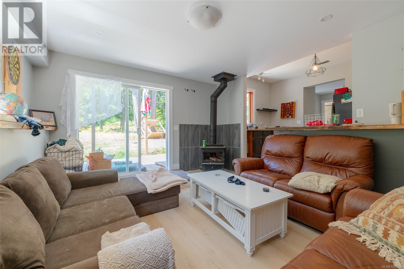 Photo 12 of 300 Oakdowne Rd, Qualicum Beach BC