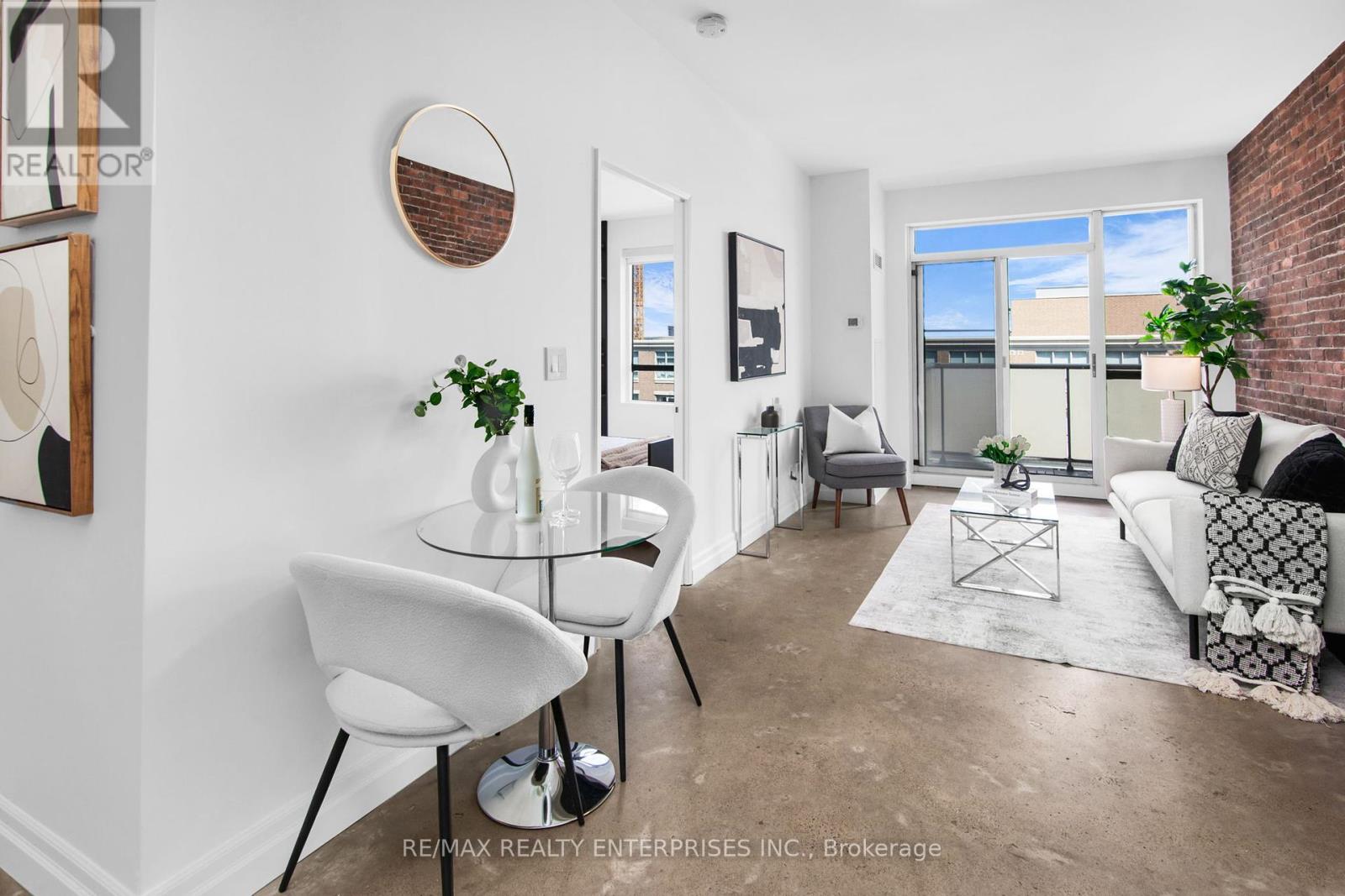 Photo 12 of 913 1005 King Street W, Toronto ON